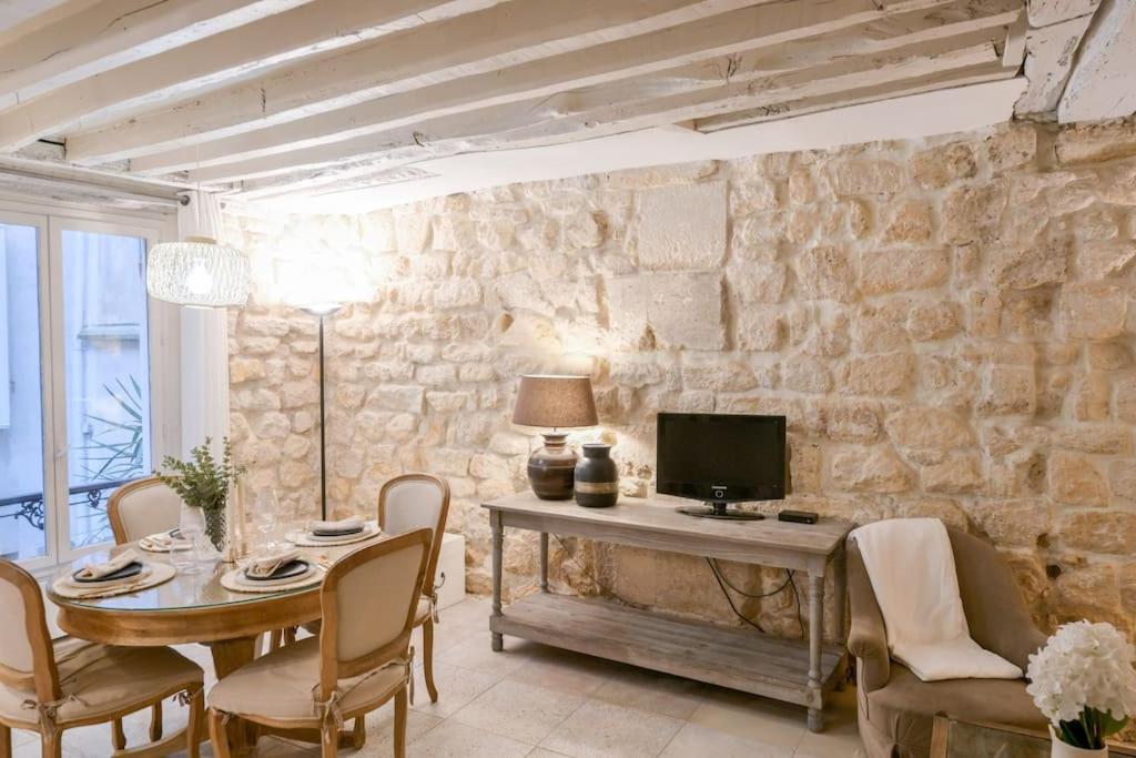 Cosy Appartement En Plein Marais Paris Exterior foto